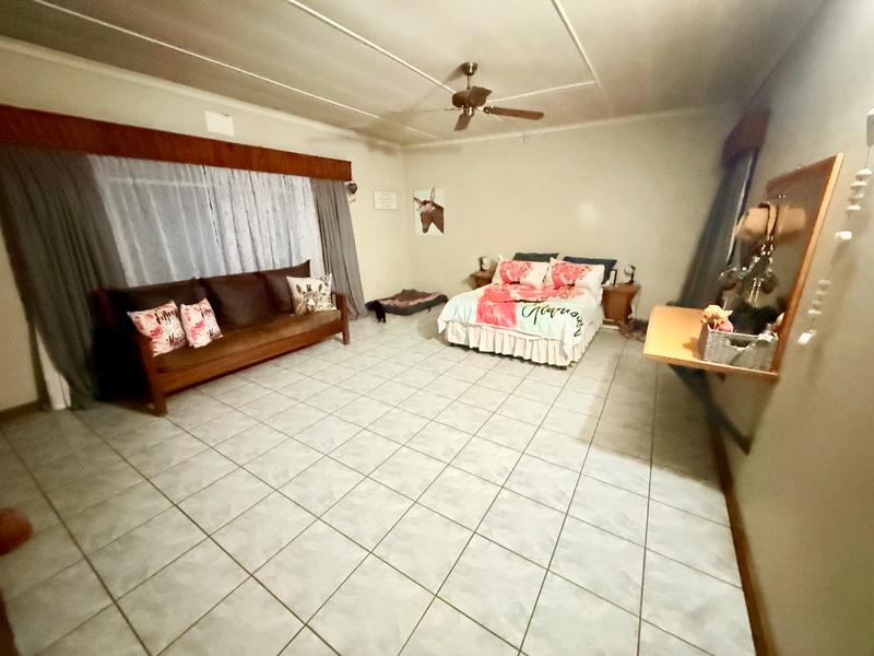 4 Bedroom Property for Sale in Vanderbijlpark CE 2 Gauteng