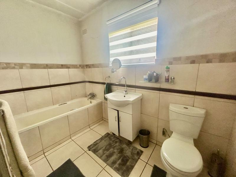 3 Bedroom Property for Sale in Vanderbijlpark Cw 6 Gauteng