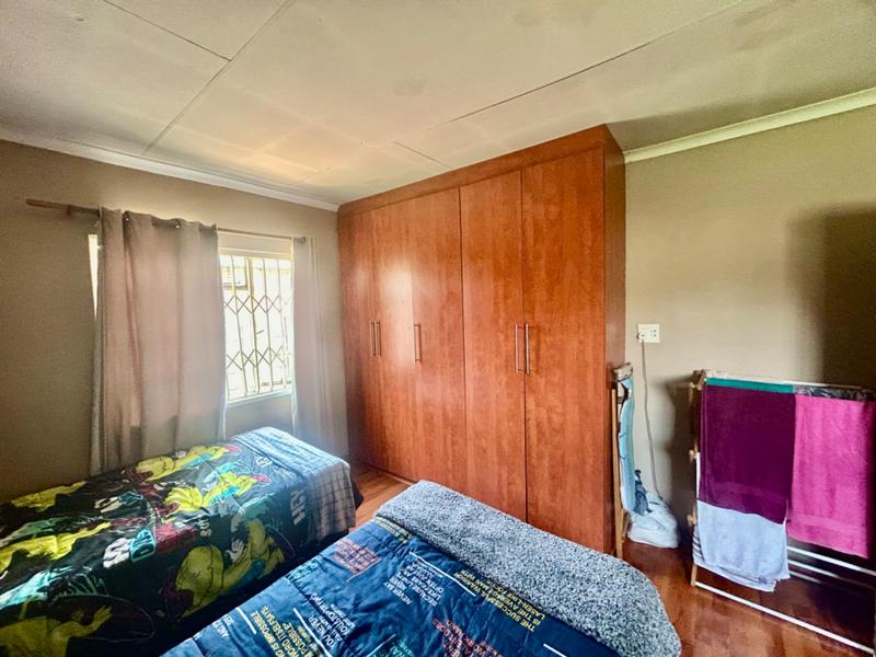 3 Bedroom Property for Sale in Vanderbijlpark Cw 6 Gauteng
