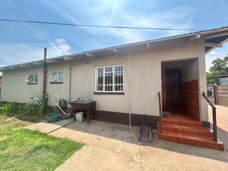 3 Bedroom Property for Sale in Vanderbijlpark Cw 6 Gauteng