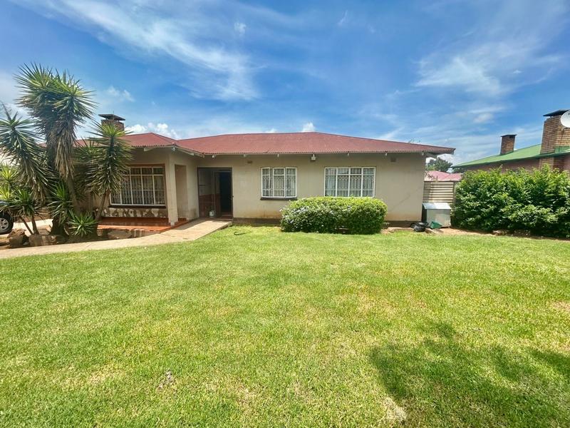 3 Bedroom Property for Sale in Vanderbijlpark Cw 6 Gauteng