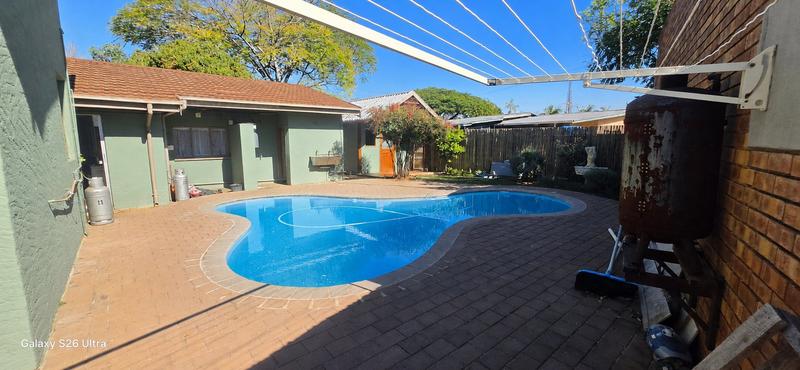 3 Bedroom Property for Sale in Annlin Gauteng