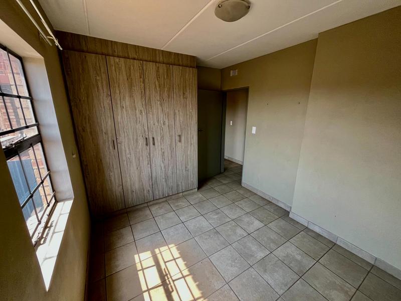2 Bedroom Property for Sale in Montana Tuine Gauteng