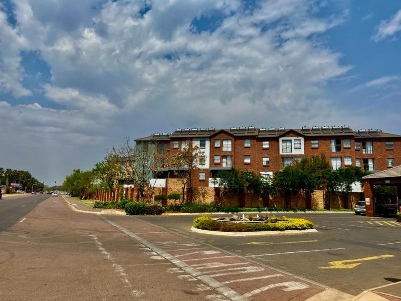 2 Bedroom Property for Sale in Montana Tuine Gauteng