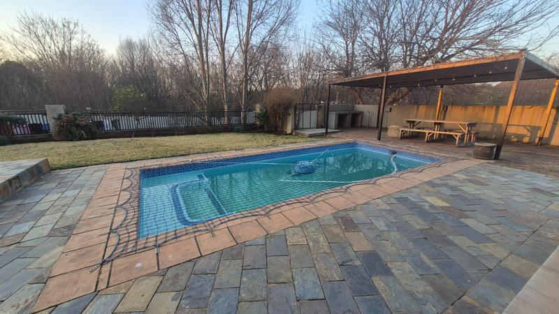 4 Bedroom Property for Sale in Raslouw Gauteng
