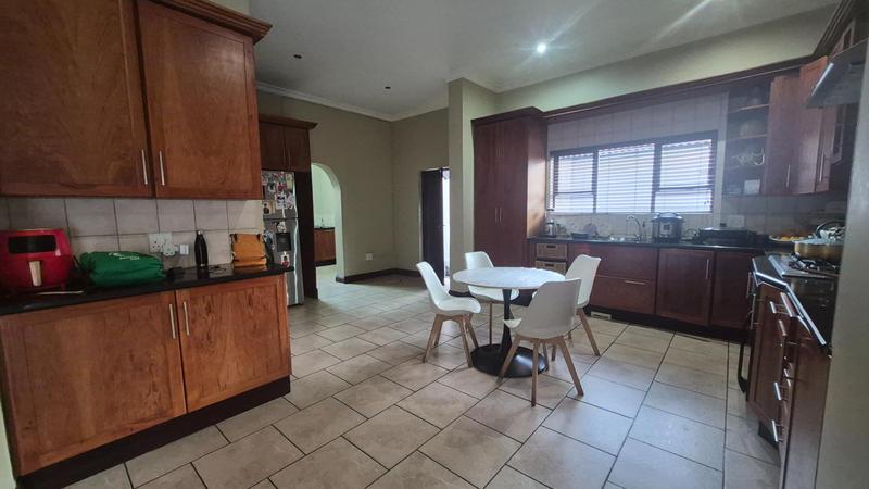 4 Bedroom Property for Sale in Raslouw Gauteng