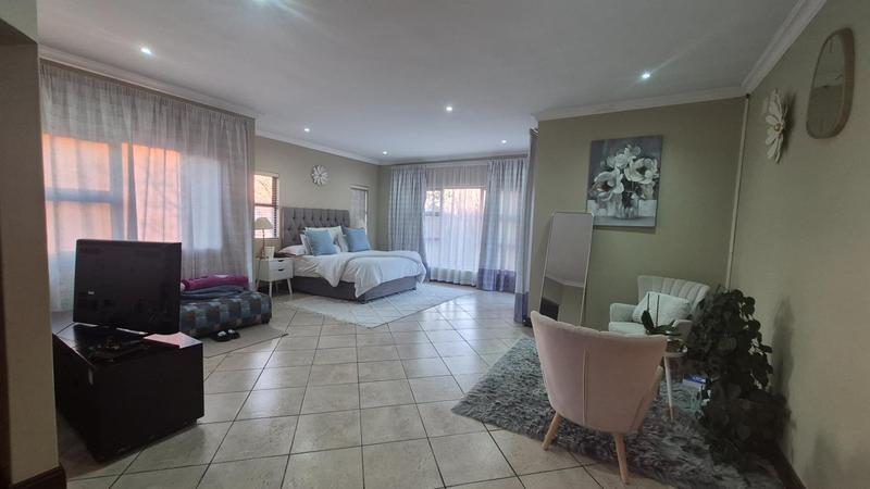 4 Bedroom Property for Sale in Raslouw Gauteng