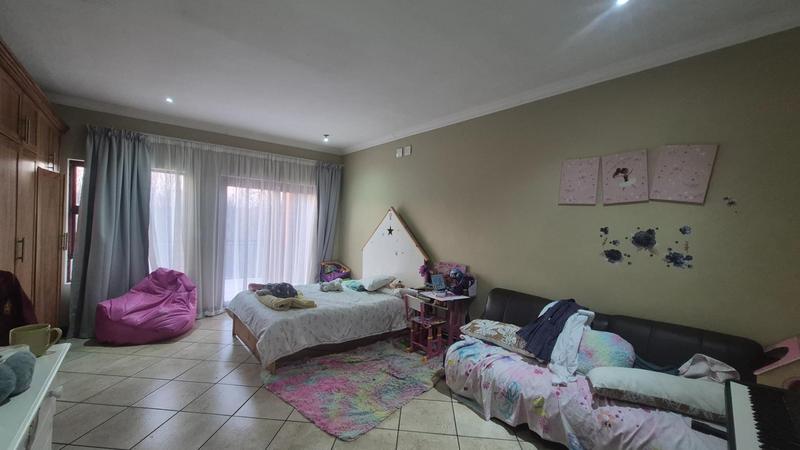 4 Bedroom Property for Sale in Raslouw Gauteng