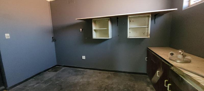 4 Bedroom Property for Sale in Glenvista Gauteng