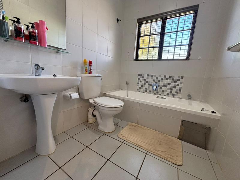 3 Bedroom Property for Sale in Weltevreden Park Gauteng