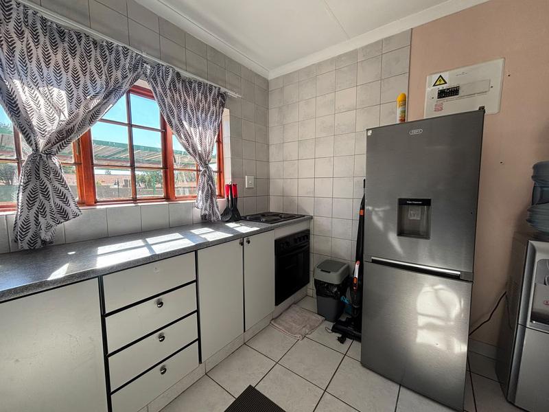 3 Bedroom Property for Sale in Weltevreden Park Gauteng