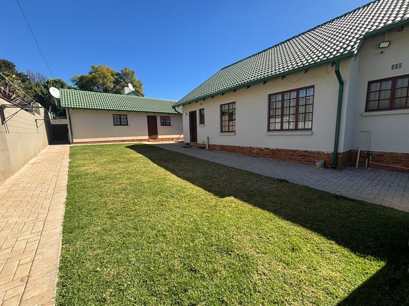 3 Bedroom Property for Sale in Weltevreden Park Gauteng