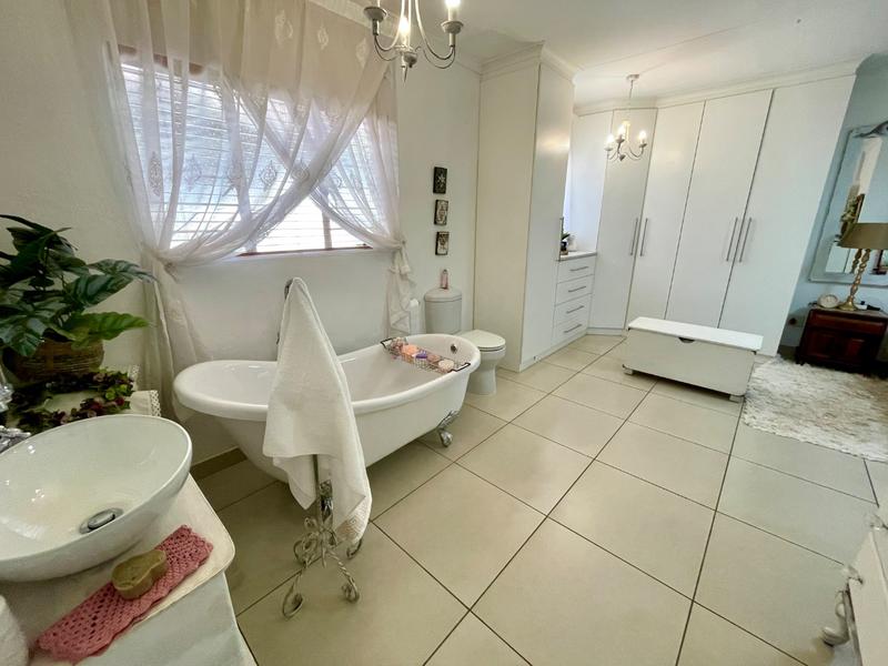 3 Bedroom Property for Sale in Rant En Dal Gauteng