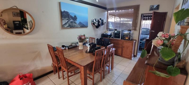 2 Bedroom Property for Sale in Clubview Gauteng