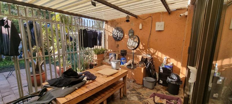 2 Bedroom Property for Sale in Clubview Gauteng
