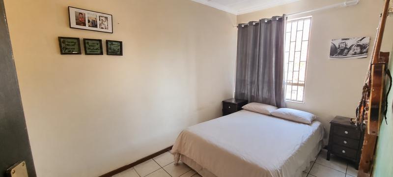 2 Bedroom Property for Sale in Clubview Gauteng