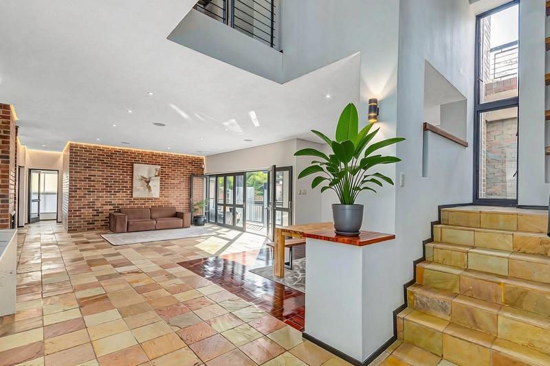 To Let 6 Bedroom Property for Rent in Dainfern Valley Gauteng
