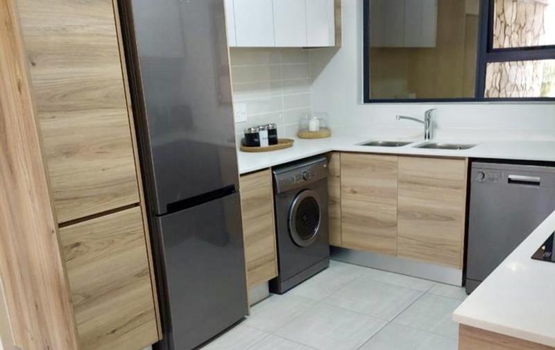 To Let 2 Bedroom Property for Rent in Waterfall Gauteng