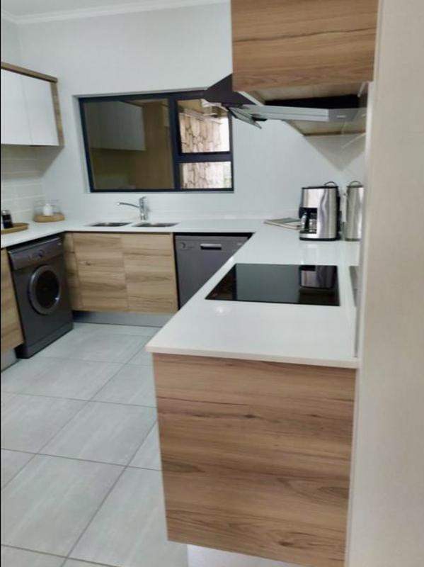 To Let 3 Bedroom Property for Rent in Waterfall Gauteng