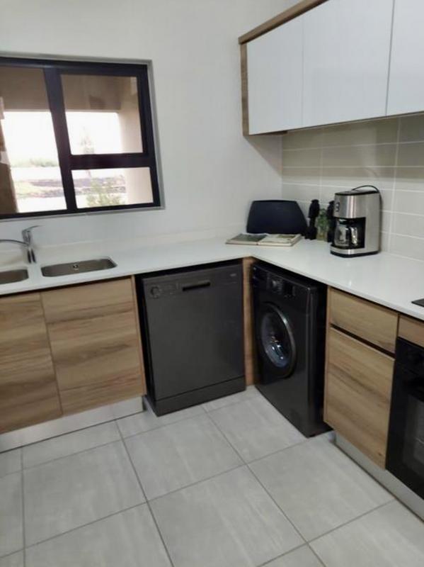 To Let 3 Bedroom Property for Rent in Waterfall Gauteng