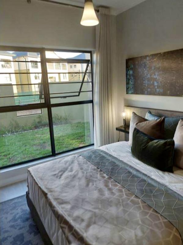 To Let 3 Bedroom Property for Rent in Waterfall Gauteng