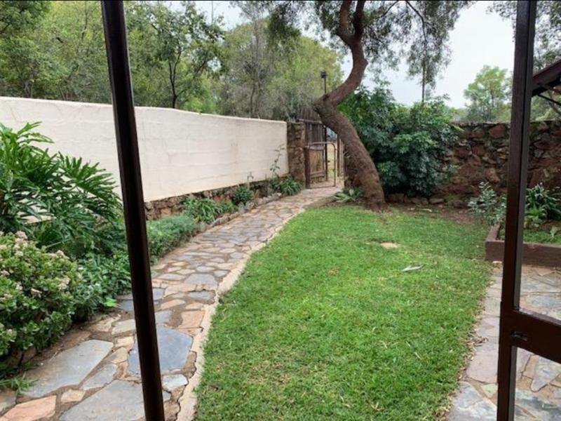 To Let 4 Bedroom Property for Rent in Lanseria Gauteng