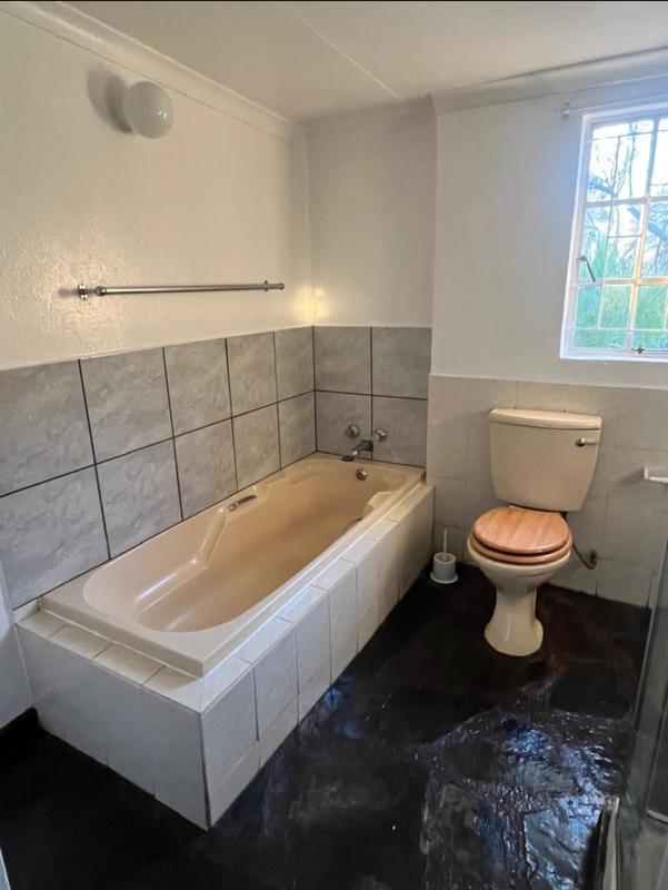 To Let 4 Bedroom Property for Rent in Lanseria Gauteng