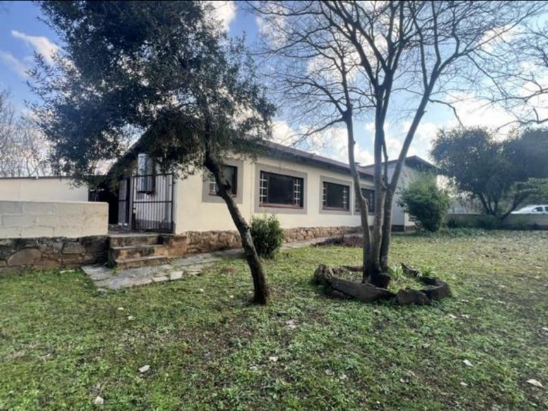 To Let 4 Bedroom Property for Rent in Lanseria Gauteng