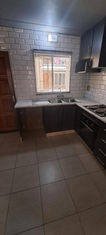 To Let 2 Bedroom Property for Rent in Elspark Gauteng