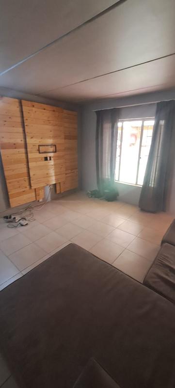 To Let 2 Bedroom Property for Rent in Elspark Gauteng