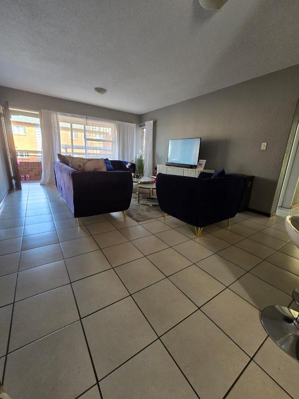 2 Bedroom Property for Sale in Oakdene Gauteng