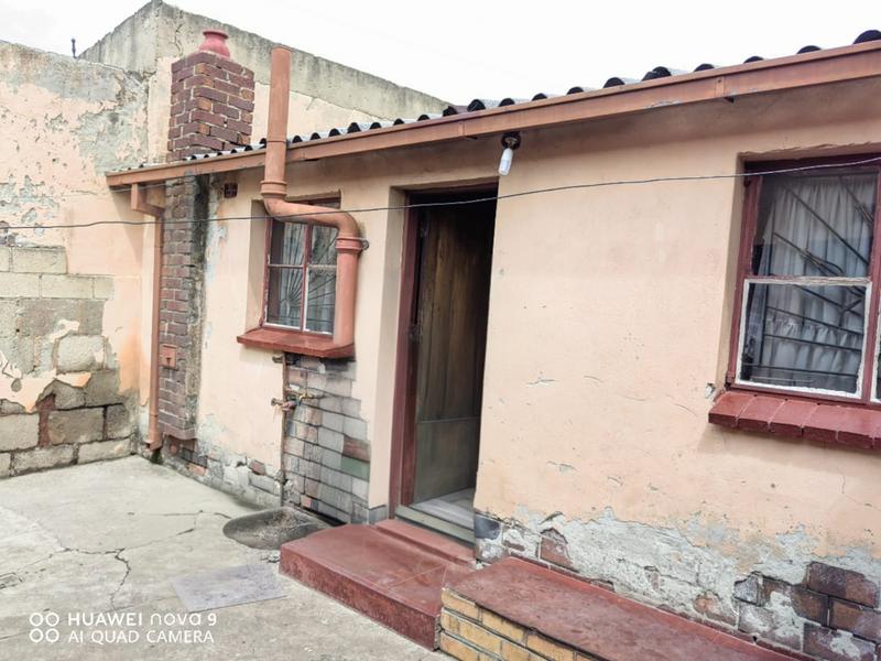 2 Bedroom Property for Sale in Mofolo Gauteng