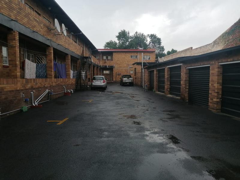 To Let 1 Bedroom Property for Rent in Primrose Gauteng
