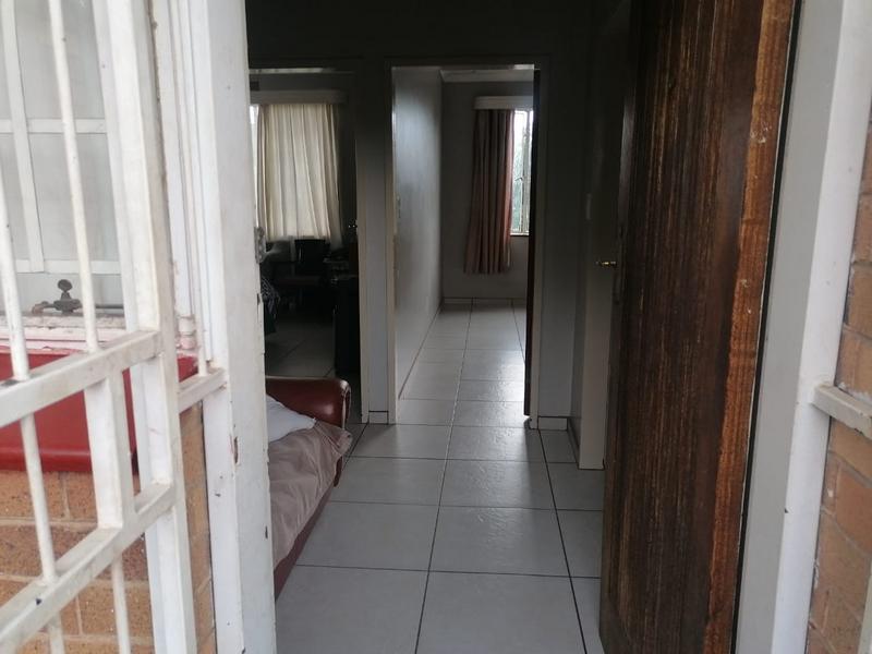 To Let 1 Bedroom Property for Rent in Primrose Gauteng