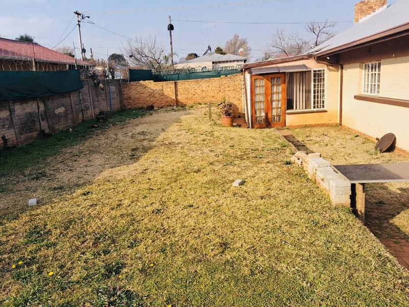 To Let 3 Bedroom Property for Rent in Wychwood Gauteng