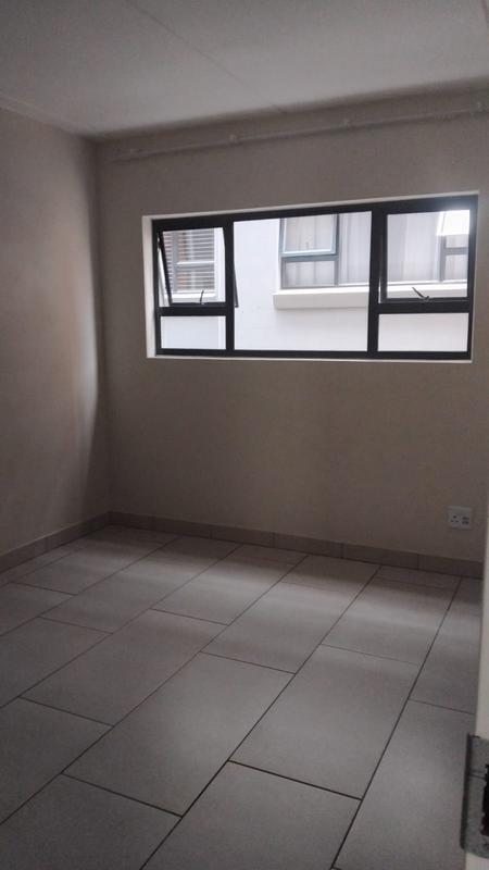 To Let 2 Bedroom Property for Rent in South Kensington Gauteng