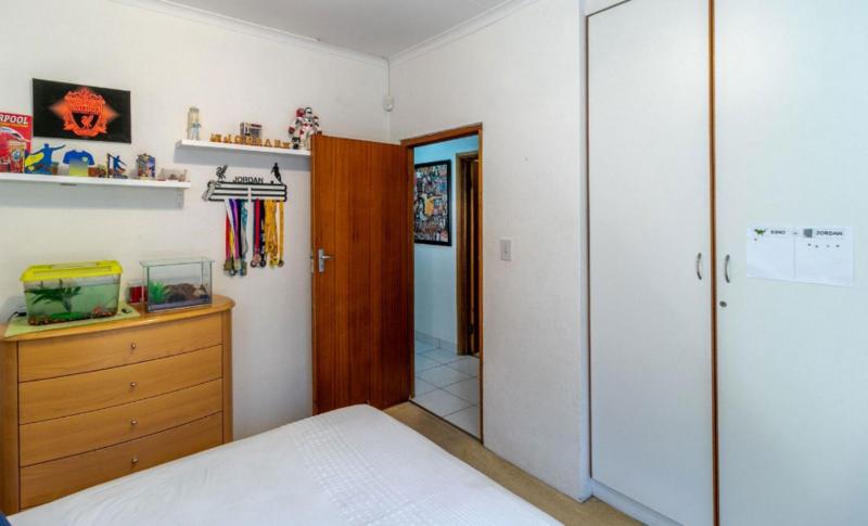 4 Bedroom Property for Sale in Oakdene Gauteng