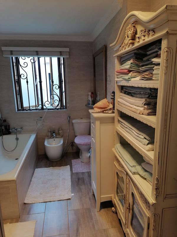 4 Bedroom Property for Sale in Malvern East Gauteng