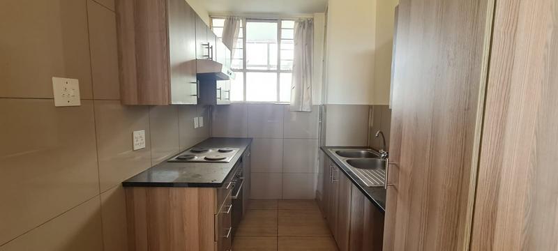 1 Bedroom Property for Sale in Bedford Gardens Gauteng