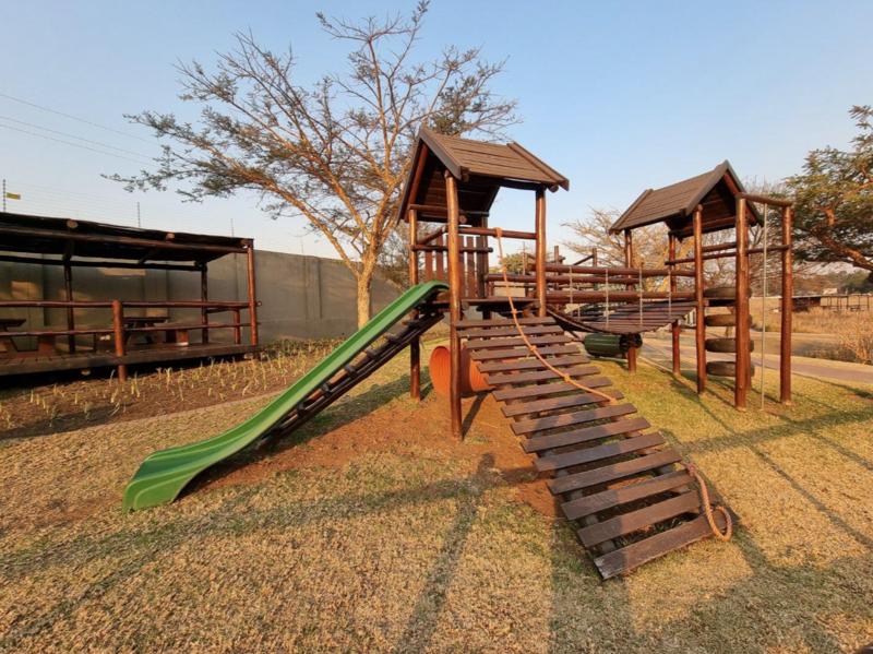 To Let 1 Bedroom Property for Rent in Craigavon Gauteng