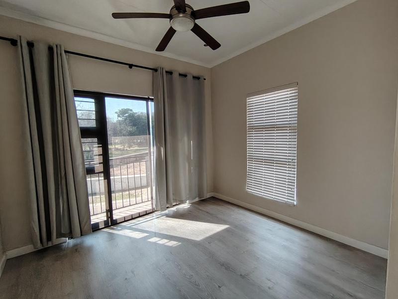 To Let 2 Bedroom Property for Rent in Fourways Gauteng
