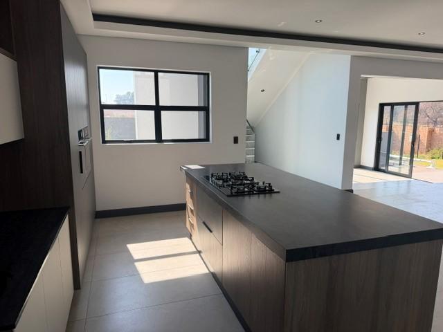 4 Bedroom Property for Sale in Fountainbrook Estate Gauteng