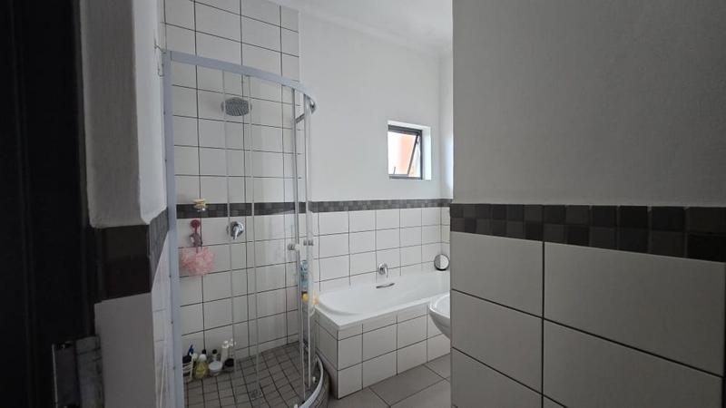 To Let 3 Bedroom Property for Rent in Parkdene Gauteng