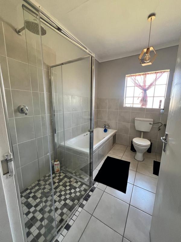 To Let 2 Bedroom Property for Rent in Sunair Park Gauteng