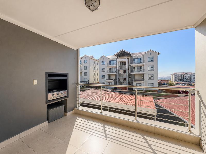 To Let 2 Bedroom Property for Rent in Modderfontein Gauteng