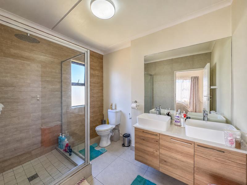 To Let 2 Bedroom Property for Rent in Modderfontein Gauteng