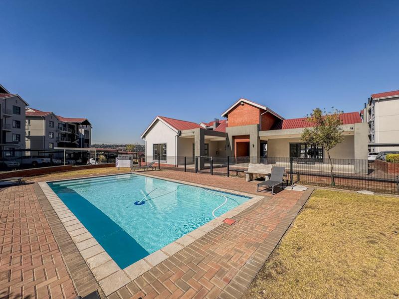 To Let 2 Bedroom Property for Rent in Modderfontein Gauteng
