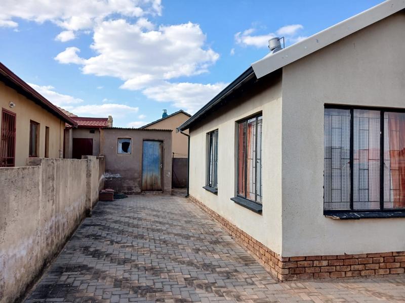 0 Bedroom Property for Sale in Soshanguve VV Gauteng