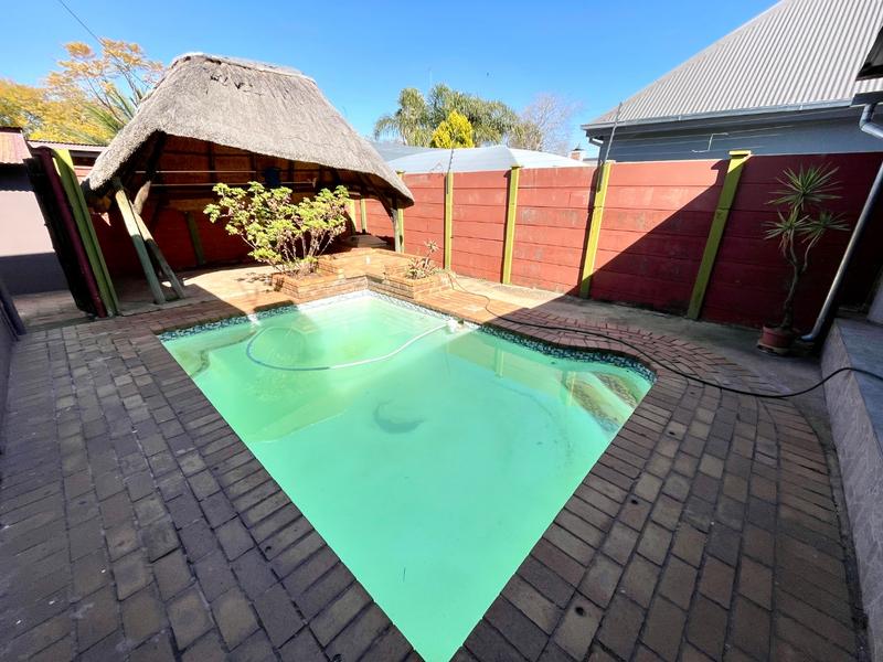 5 Bedroom Property for Sale in Krugersdorp North Gauteng
