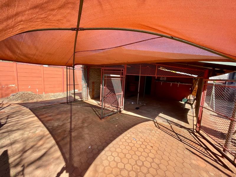 5 Bedroom Property for Sale in Krugersdorp North Gauteng